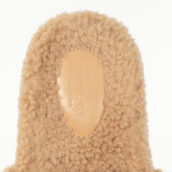 Gucci Beige Merino-Wool Faux-Shearling Interlocking-GG Slide Sandals - Picture 10 of 11